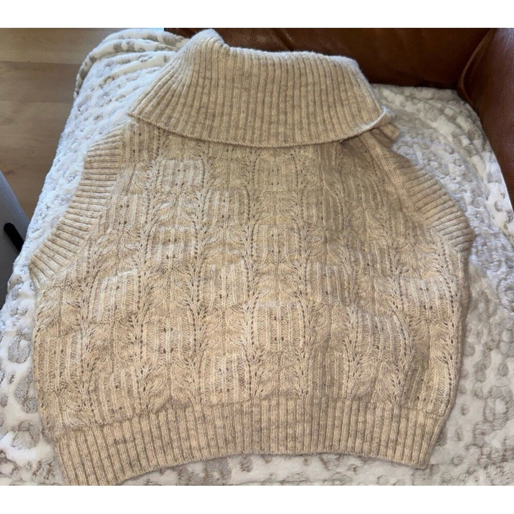 Kerisma Creme Sweater Tank